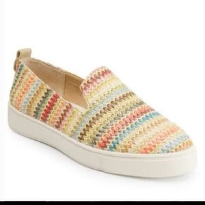 NWT, Kelly & Katie Feni Woven Slip On Sneaker